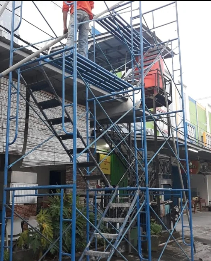 SEWA SCAFFOLDING STEGER MEIKARTA CIKARANG
